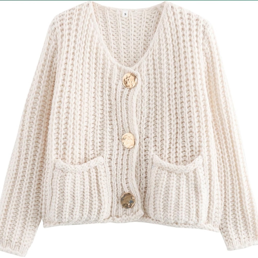 Cozy Cream chunky cropped Knit Cardigan Sweater